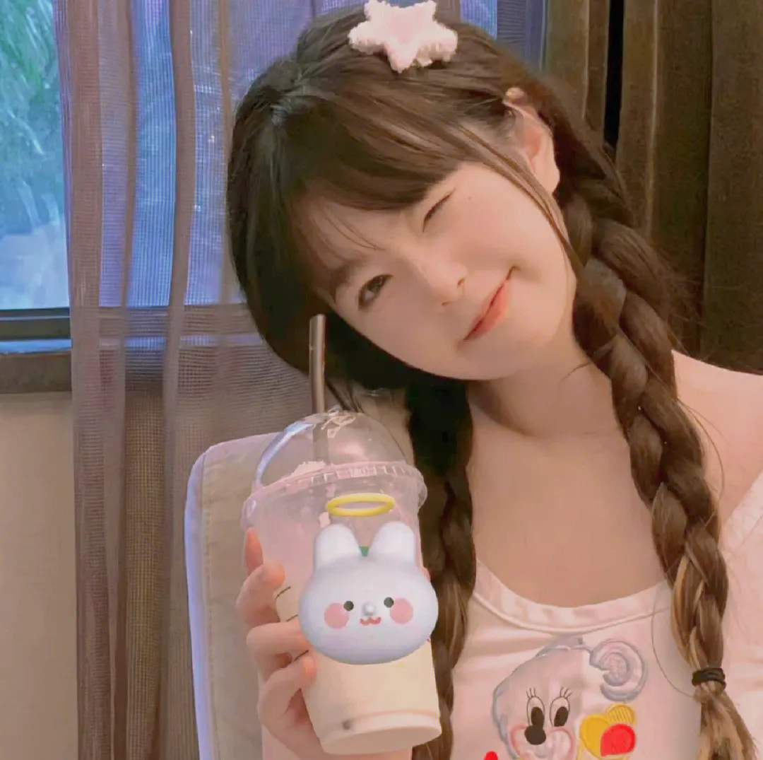 女高中生给你做饭了